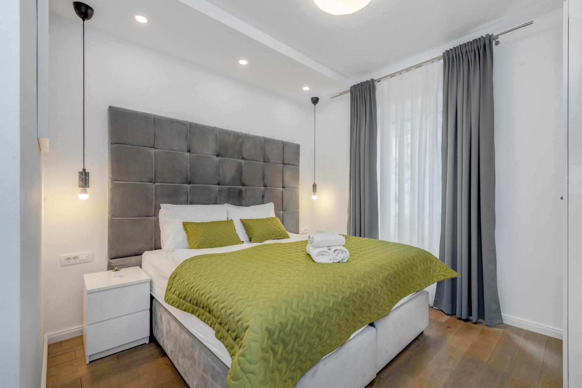 Finn Luxury Rooms Сплит Екстериор снимка