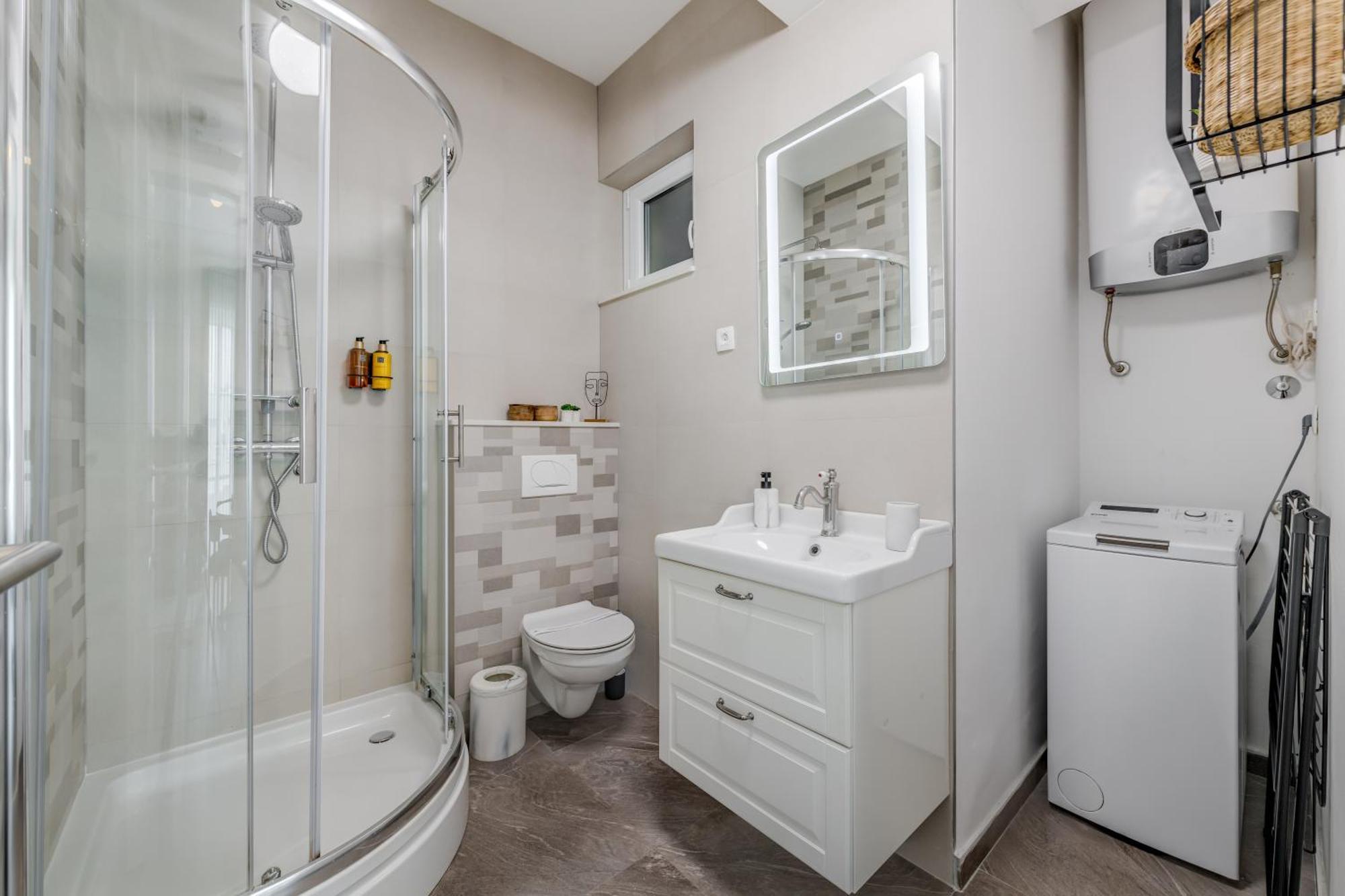 Finn Luxury Rooms Сплит Екстериор снимка